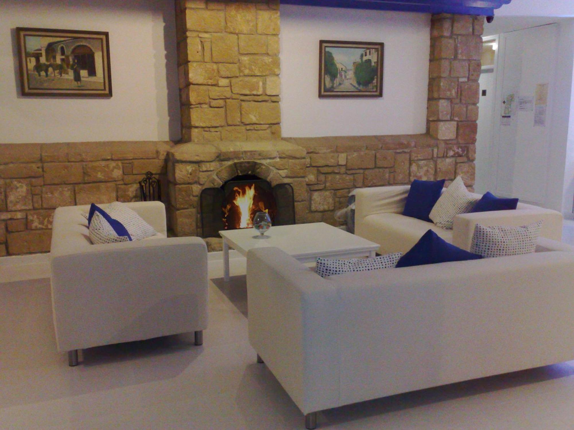 Hilltop Gardens Hotel Apartments Paphos Exteriér fotografie