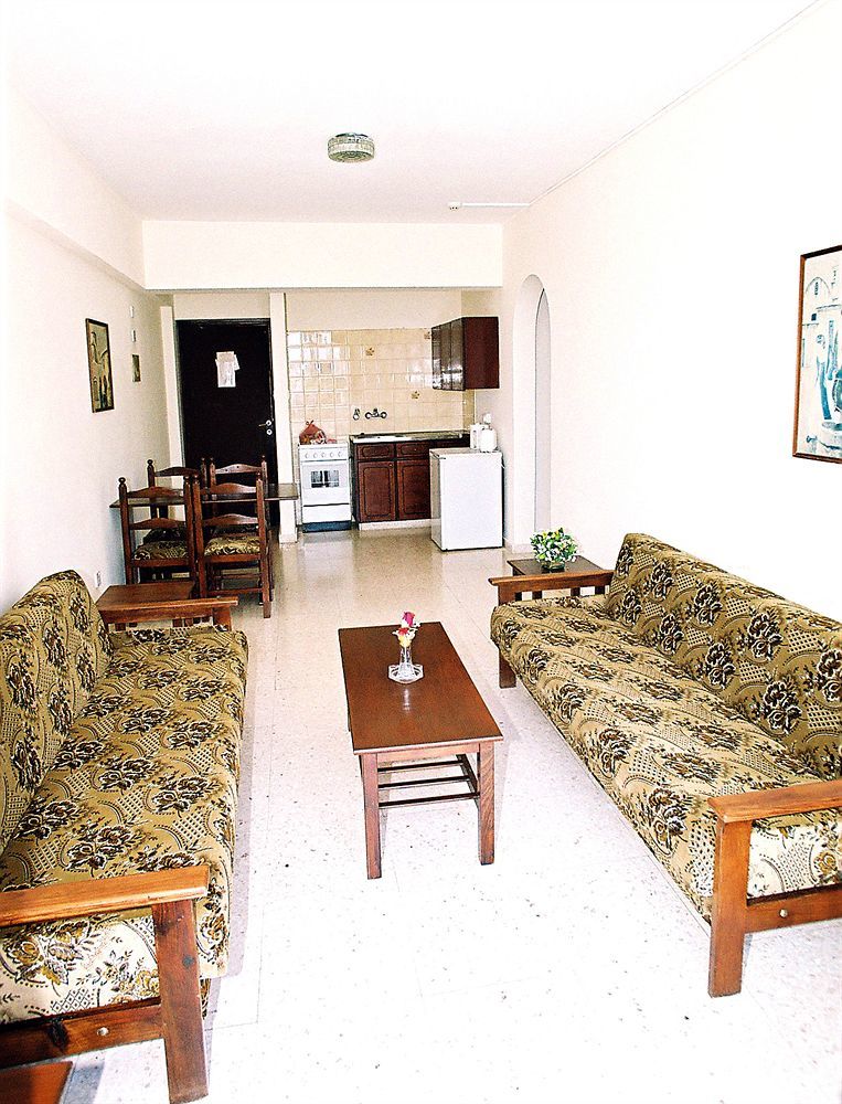 Hilltop Gardens Hotel Apartments Paphos Exteriér fotografie